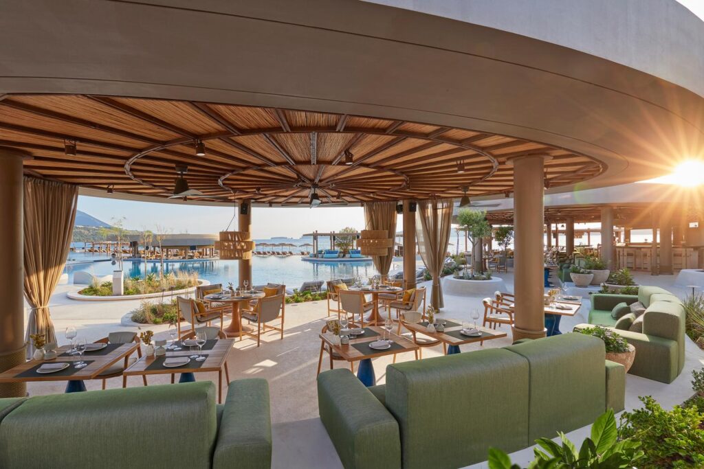 Mandarin Oriental, Costa Navarino 2025: Αναβαθμισμένη γαστρονομία με φιλοσοφία και όραμα - FlagInLife